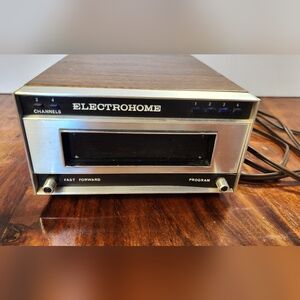 Vintage Electrohome 8-track stereo tape deck